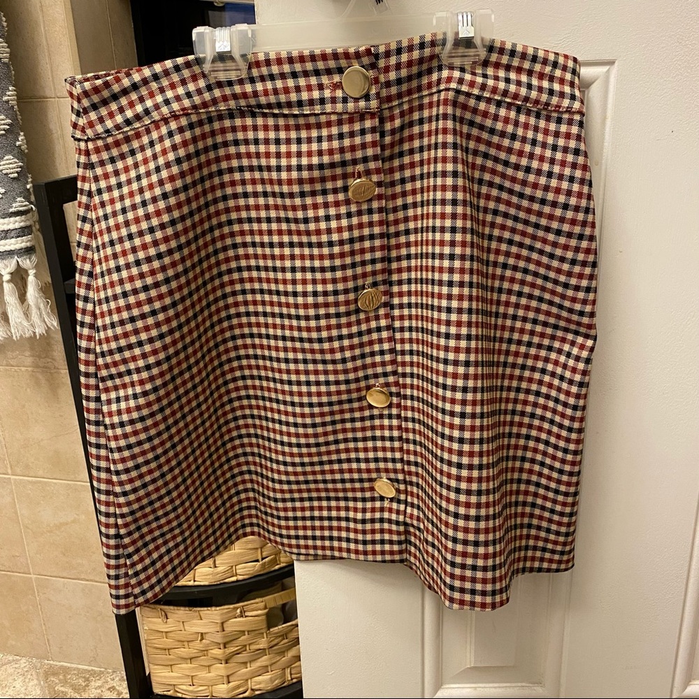NEW WITH TAGS - cute and perfect for fall plaid skirt